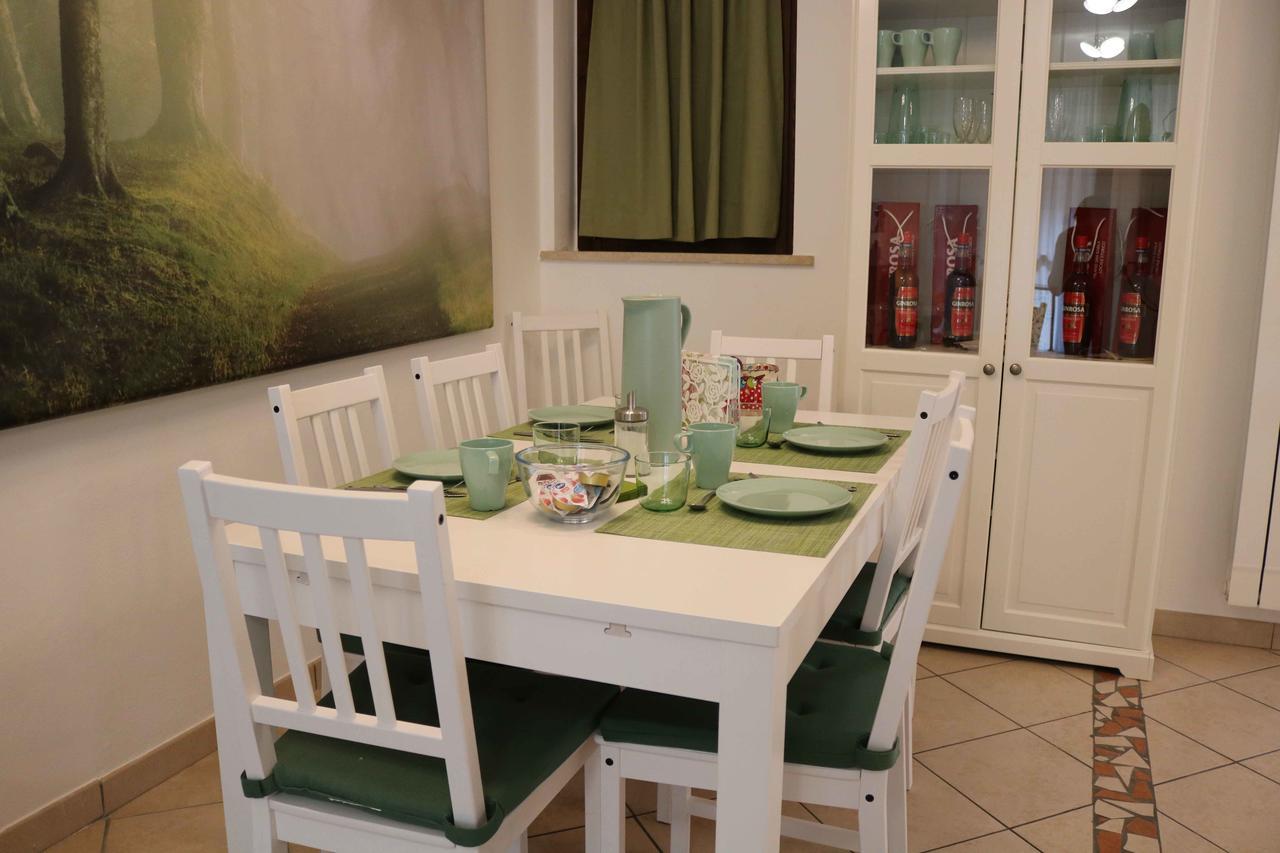 Bed and Breakfast Il Quadrifoglio à Milan Extérieur photo